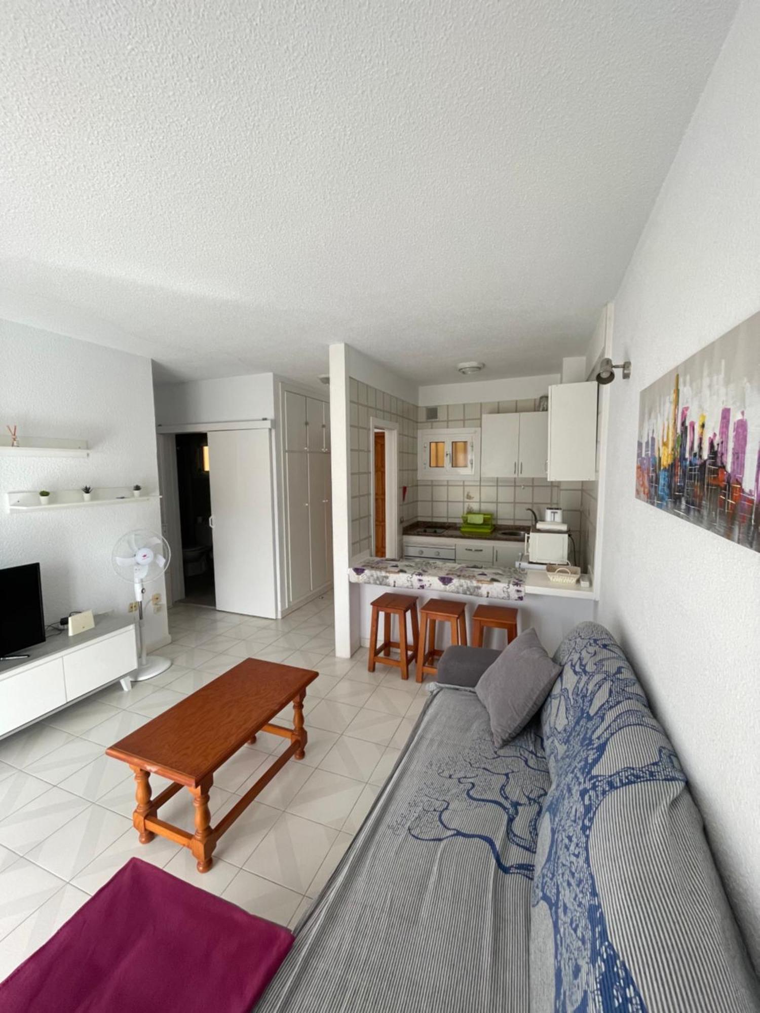 Apt Los Cristianos Beach 1 Exterior photo